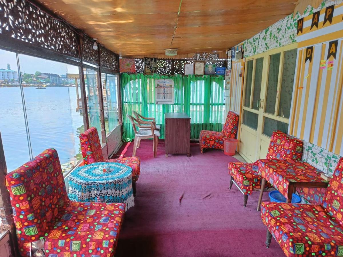 Island Homestay Srinagar  Exterior photo